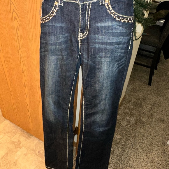 Miss Chic Designer Jeans - Picture 6 of 10